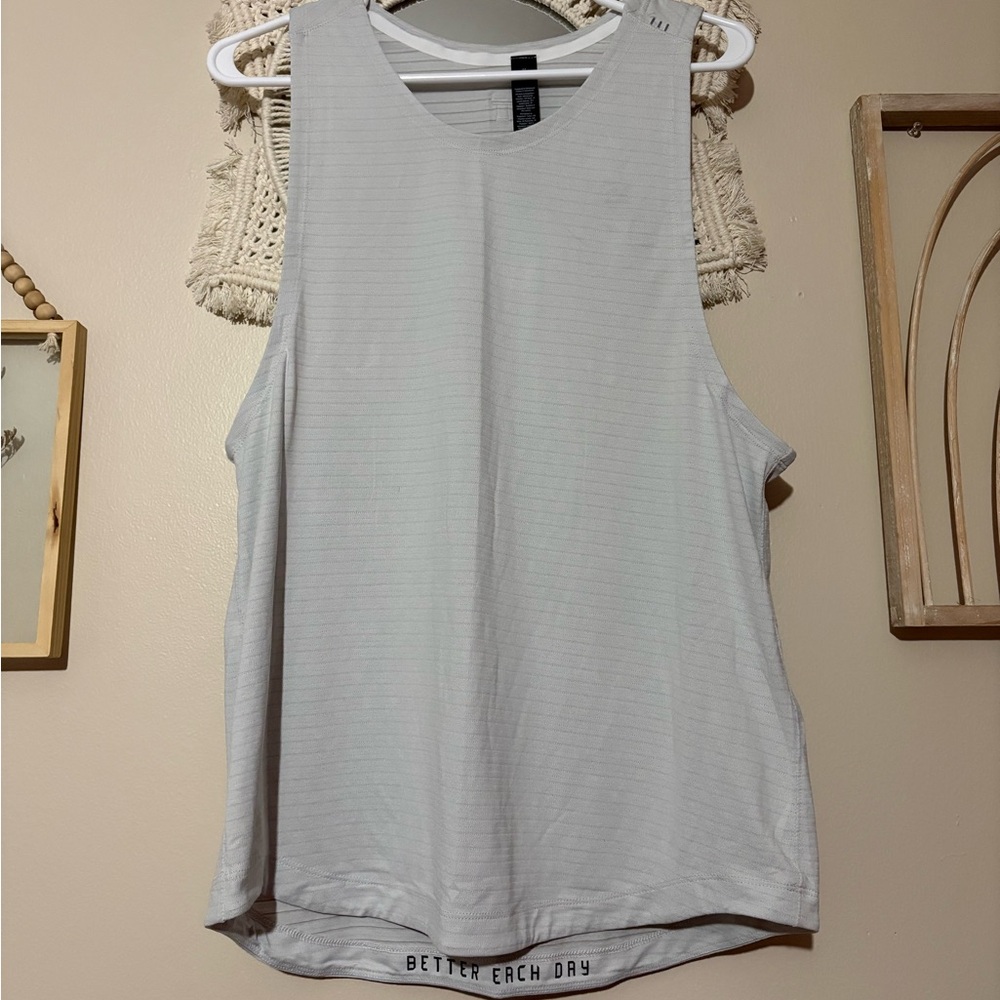 Lululemon Men’s Gray Stripe License To Train Tank